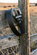classic-black-western-leather-belt-with-engraved-buckle-and-tip-detail-detailed-view